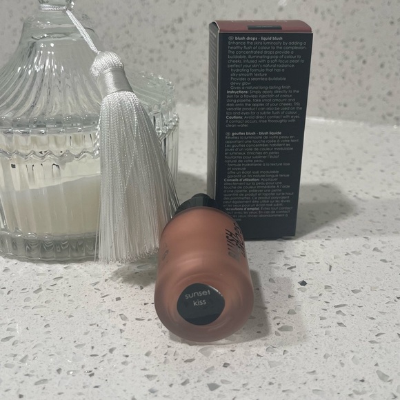 RODIAL Blush Drops in Sunset Kiss full size - Picture 10 of 12